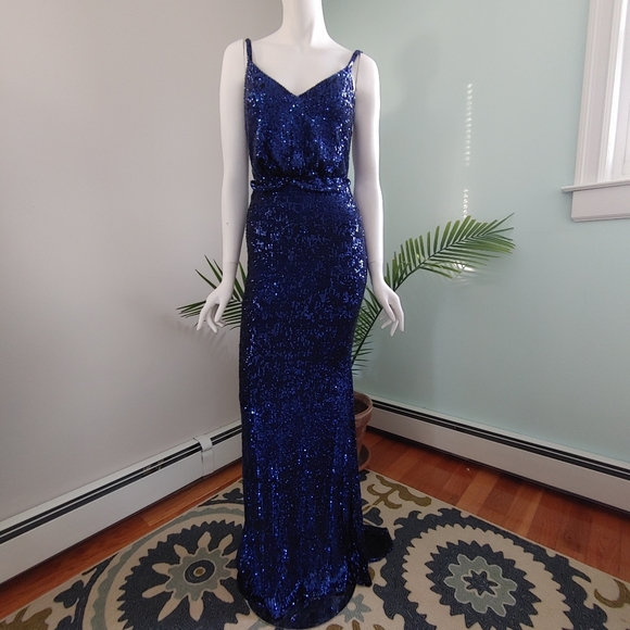 Nicole Bakti New Women's Gown - Picture 2 of 11